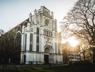 Procedureslag rond Sint-Annakerk achter de rug: neogotische kerk mag finaal Delhaize worden