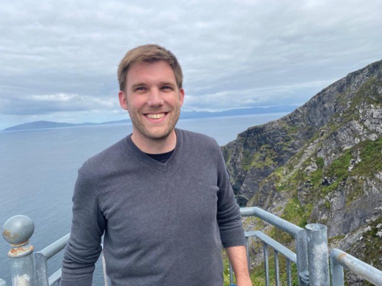 Anton De Ryckere: 'Op lange termijn moeten we wel echt naar warmtepompen of warmtenetten gaan en huizen beter gaan isoleren, best gekoppeld aan zonnepanelen.' Beeld RV
