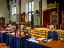 Kabinet wil niet alle geëvacueerde Afghanen asiel beloven, Kamer boos