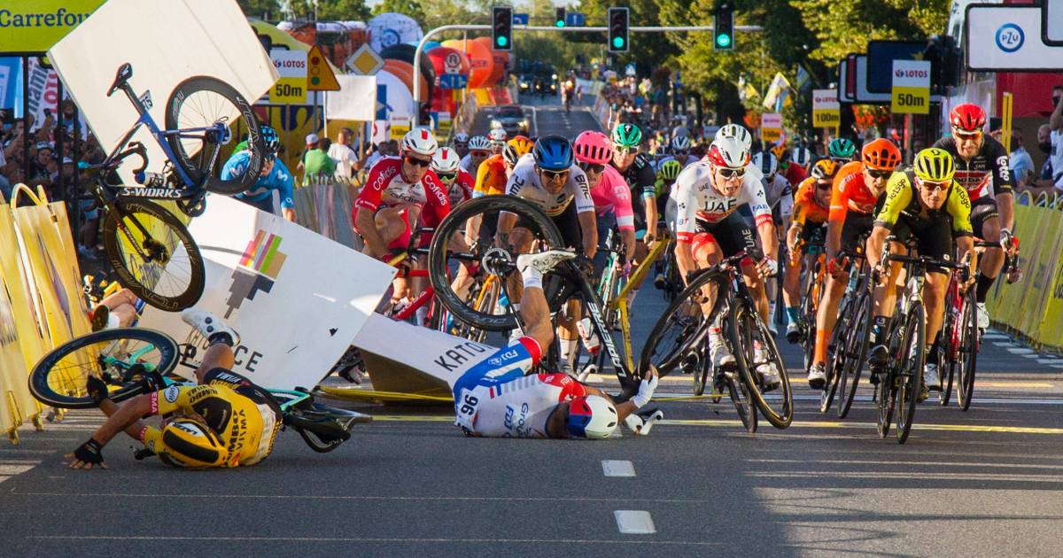 Heel Heukelum duimt voor Fabio na vreselijke crash: 'Iedereen was stil na het zien van de beelden' -