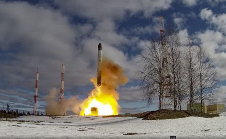 De Russische rakettest. Beeld ANP / EPA