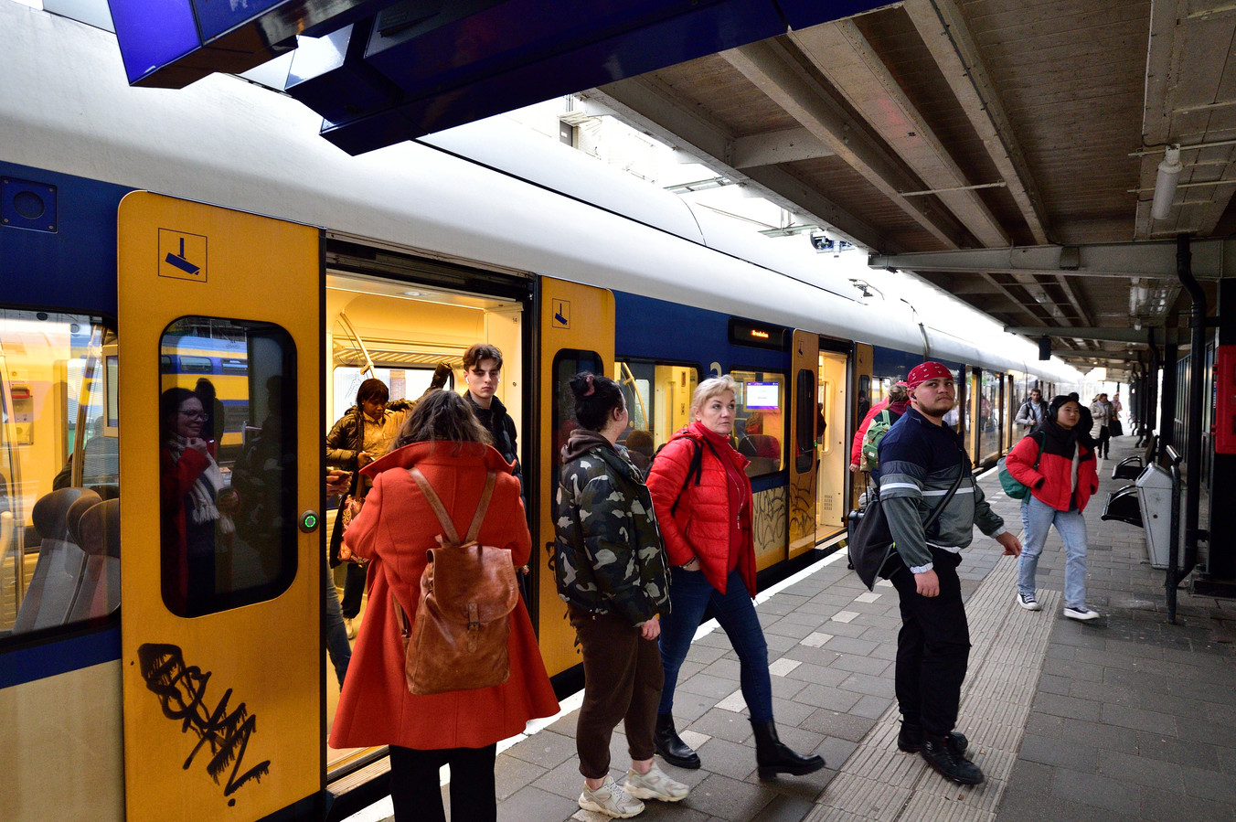 Wisselstoring tussen Breukelen en Gouda opgelost, treinen gaan weer ...