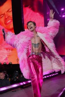 ‘Magische’ Harry Styles vult drie avonden Arena: ‘Hij is net als Jagger en Bowie méér dan een artiest’
