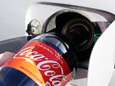 Zo ver komt een auto met een liter cola in de tank