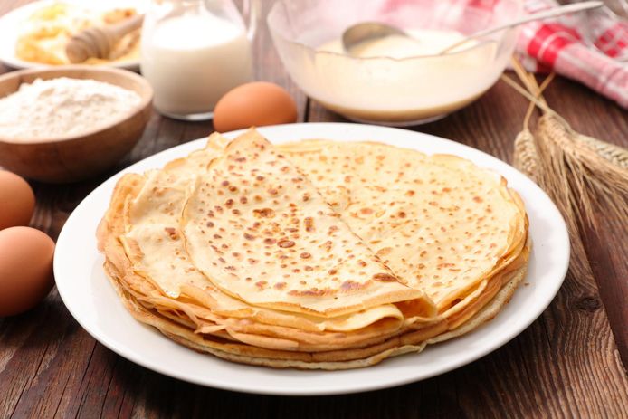 crepe with ingredient