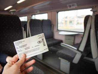 Vooruit wil iedereen voor zeven euro per dag onbeperkt laten rondreizen op Belgisch openbaar vervoer