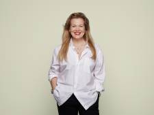 Schrijver Roos Schlikker: ‘Als het even niet goed gaat neem ik paar druppeltjes cbd-olie’