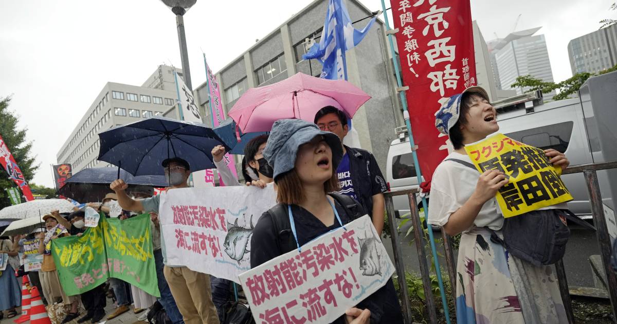 Fukushima Nuclear Power Plant’s Plan to Discharge Cooling Water Raises Concerns: Implications for Environment and Local Community
