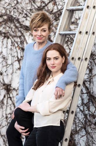 Britt Das, dochter van ‘Thuis’-actrice Marleen Merckx, debuteert in ‘Lisa’: “Ik was ooit nog baby Franky”