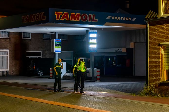 Man ernstig gewond na steekincident in Terheijden.