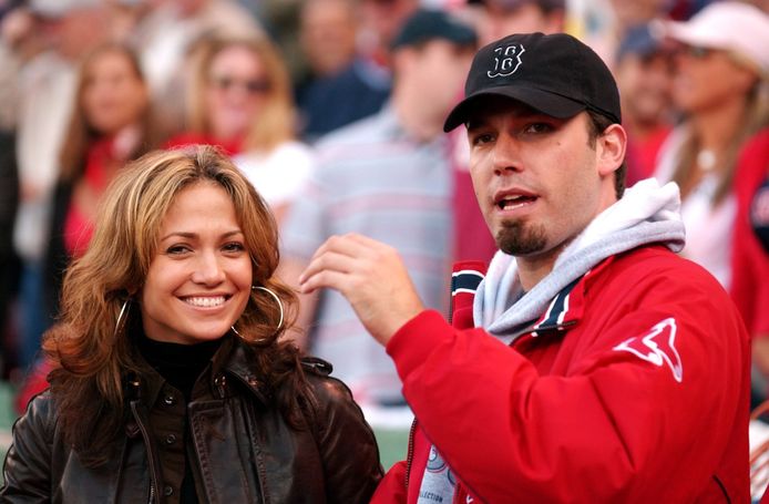 Jennifer Lopez en Ben Affleck in 2003, toen de twee nog een relatie hadden.