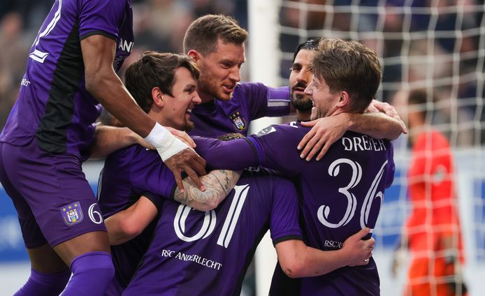 Anderlecht komt top 8 binnen na 0-2 zege bij OH Leuven