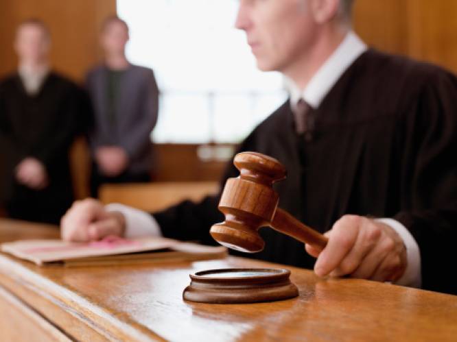 Gepensioneerde Duitser (82) met 800 euro pensioen verkoopt marihuana om rond te komen