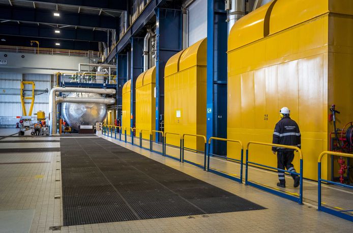 De turbinevloer van de kerncentrale in Borssele.