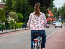 Minderjarige billenknijper sloeg minimaal drie keer toe in Hoogland: politie houdt verdachte (15) aan