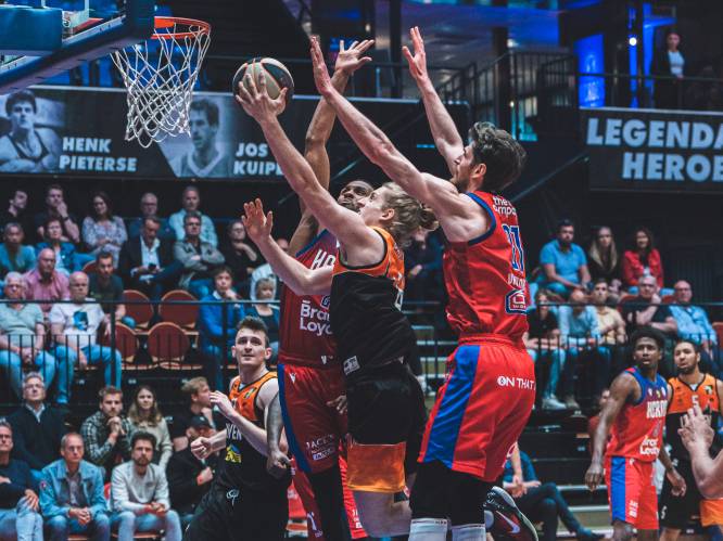 Brevin Pritzl schiet Leuven Bears naar vierde ronde van play-offs: “Mijn vrouw wil graag naar huis, maar ik nog niet”
