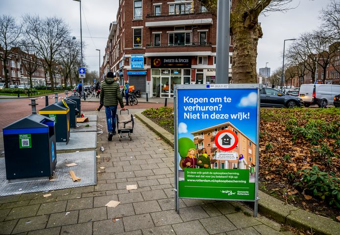 In 16 Rotterdamse wijken geldt een opkoopbescherming om beleggers te weren van de zwaar overspannen woningmarkt.