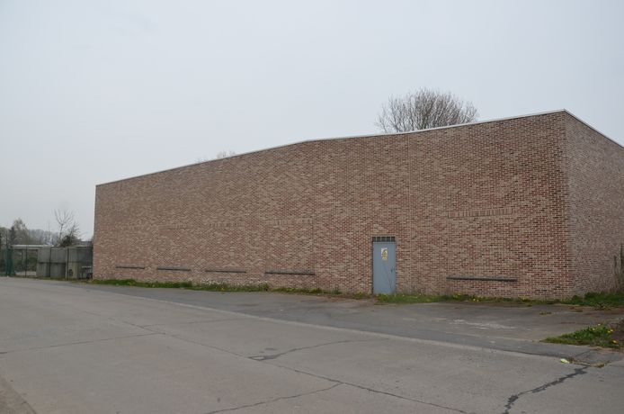 Het voormalige slachthuis in de Dreef in Haaltert wordt in de toekomst wellicht een brandweerpost.