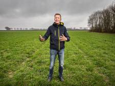 Boer Cornelis stapt af van traditionele landbouw en begint experiment: ‘Straks is het hier een oase’