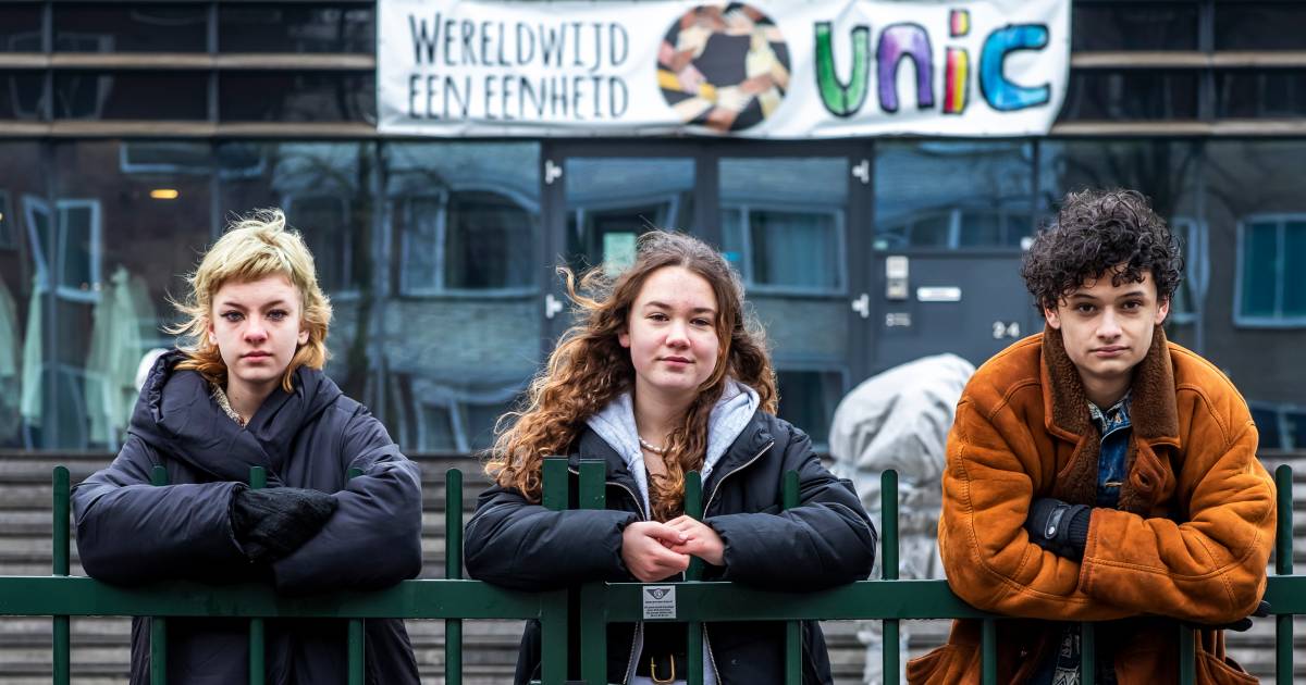 Deze Utrechtse leerlingen willen terug naar school: 'Ik heb me de laatste tijd best eenzaam ...
