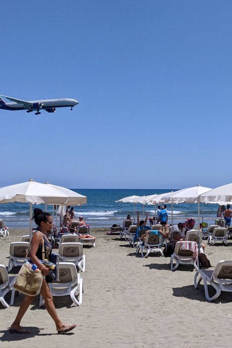 Eté touristique et coronavirus: état des lieux des mesures en Europe