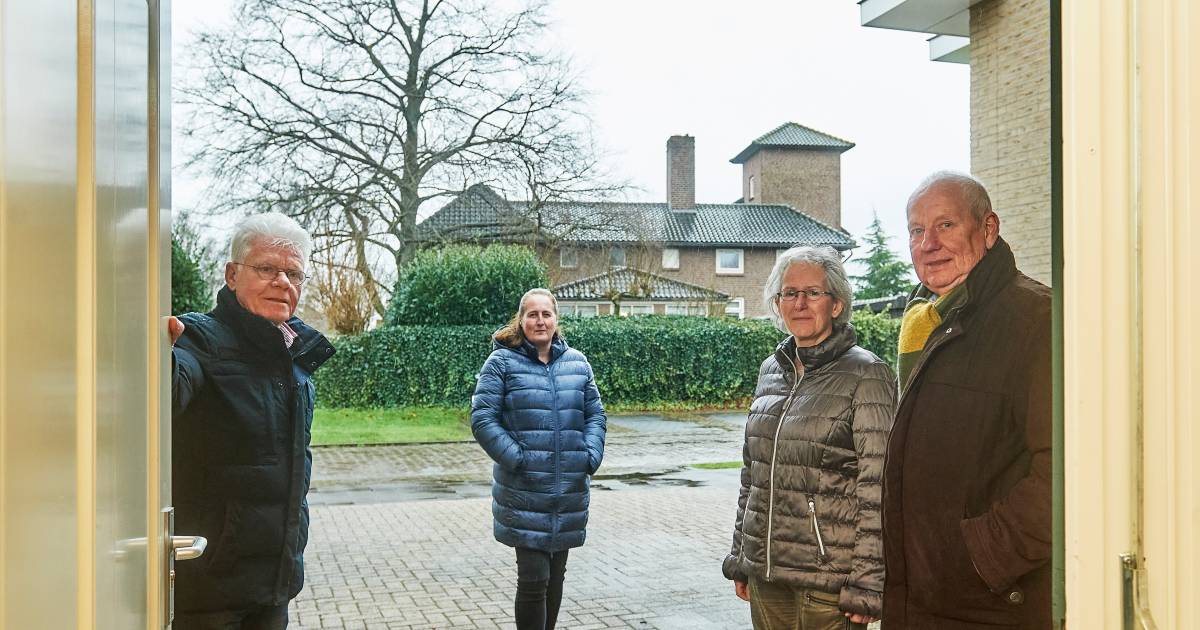 Buurt wil meepraten over nieuwbouw in oude gemeentehuis Heesch ‘Zet