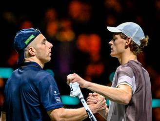 Tallon Griekspoor buigt opnieuw voor ‘ontketende’ Jannik Sinner in halve finale ABN Amro Open: ‘Kan mezelf weinig verwijten’