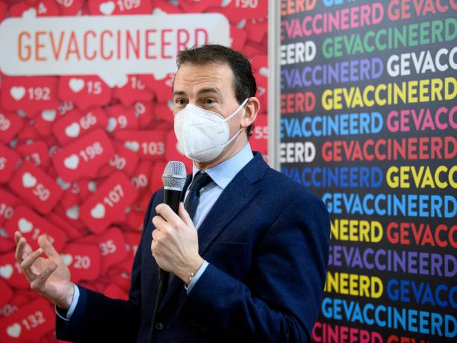 Beke haalt uit naar vaccinproducent Moderna: “Alleen maar miserie met hen”