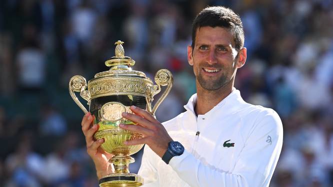Novak Djokovic verslaat gefrustreerde Kyrgios op Wimbledon en pakt 21ste grandslamtitel: ‘Blijft bijzonder’