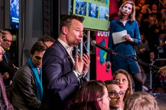 D66-lijsttrekker Klaas Verschuure aan het woord tijdens een verkiezingsdebat in TivoliVredenburg afgelopen maart.