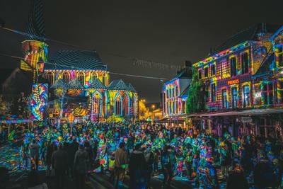 Le premier jour du Festival de la lumière de Gand attire 140.000 visiteurs: la police demande de ne plus venir ce soir