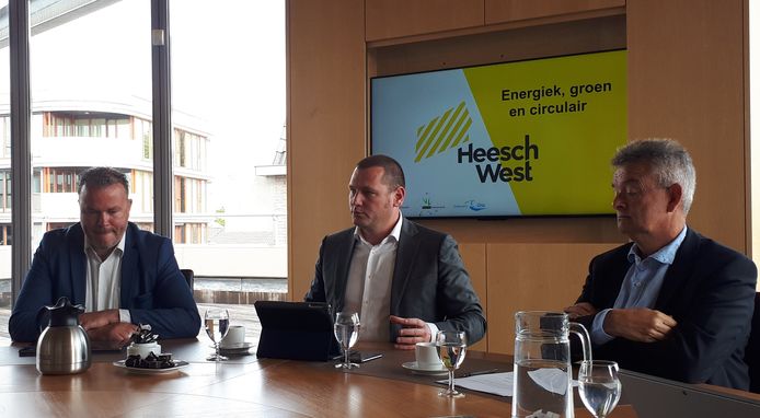 De wethouders Frank den Brok, Roy Geers en Rien Wijdeven vertellen over Heesch West.