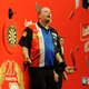 Imponerende Van Barneveld tegen Taylor in halve finale