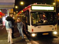 Lekker stappen in Den Haag, maar hoe kom je thuis? De nachtbussen blijven voorlopig in de remise