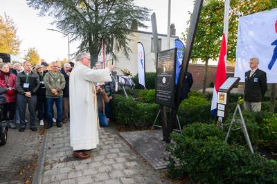 Wernhout eert bevrijders met V-monument: symbool voor victory en verbondenheid