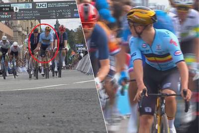 Frustrations are running high: Evenepoel, who is being targeted in the pursuit of Pogacar, makes a dismissive gesture