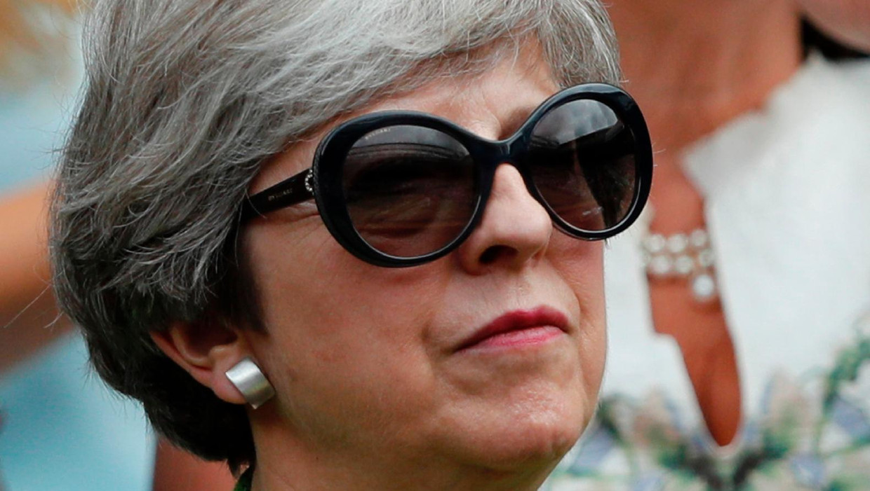 Premier Theresa May op Wimbledon tijdens de mannenfinale. Beeld afp