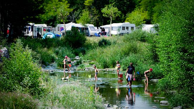 Campingclusters in Frankrijk: toeristen zorgen voor explosie van coronabesmettingen