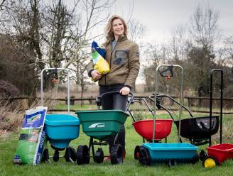 Onze tuinexpert test strooiwagens voor meststof en deelt een 3/10 uit. "Voor 60 euro is dit een wagentje om vooral niet te kopen”