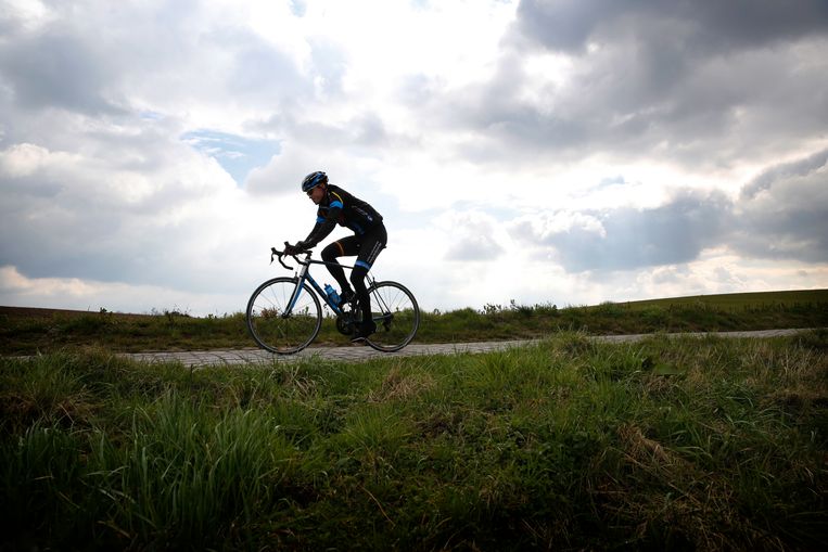 ‘Stop met de agressie tegen amateurwielrenners’