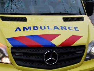 Ambulance met spoed naar Kleiweg in Rotterdam