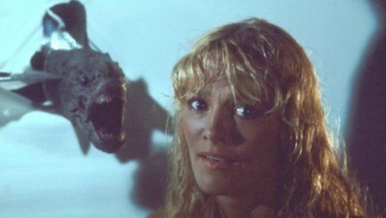 Still uit 'Piranha 2' (1982). Beeld 