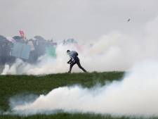 Une manifestation interdite contre les bassines tourne à l’affrontement en France: plusieurs blessés graves