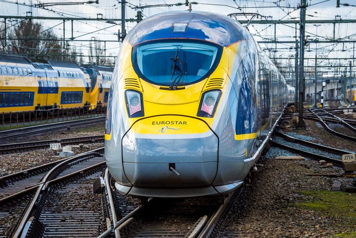 De Eurostar tijdens een testrit op de treinverbinding tussen Amsterdam en Londen.