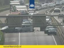Groot ongeval op A15 bij Sliedrecht-Oost, snelweg na urenlange afsluiting weer vrijgegeven