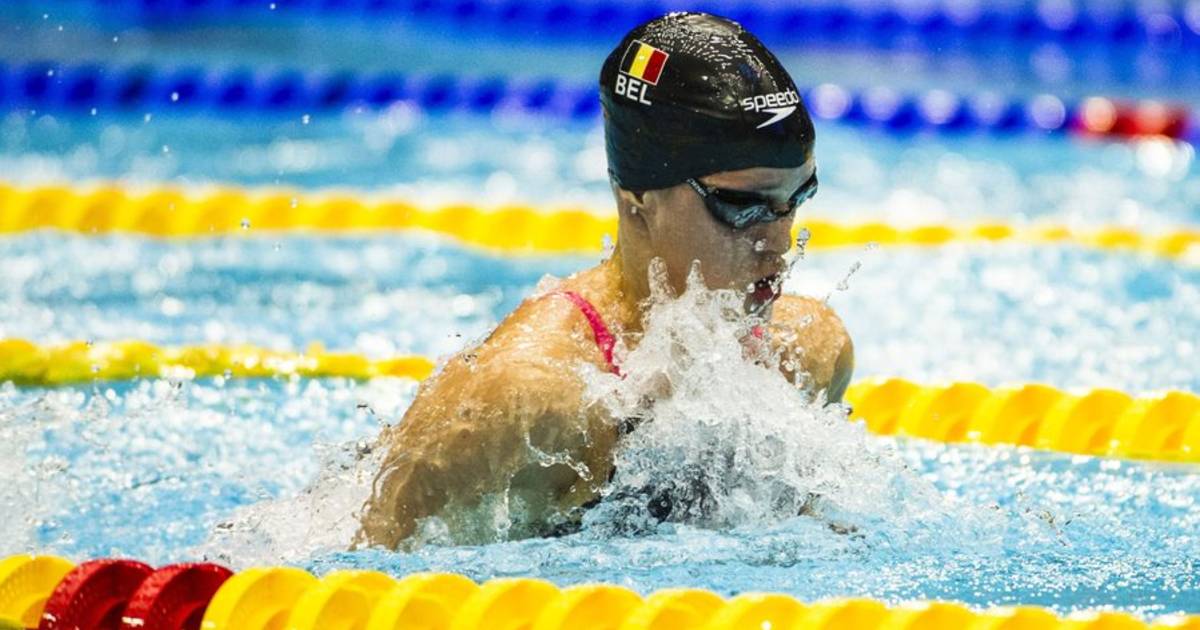 Kim Janssens met PR naar halve finale 100m schoolslag ...