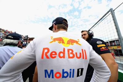 Verstappen is er niet gerust op dat het nog goed komt met motor