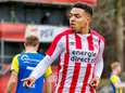 Donyell Malen pakt zijn kans bij PSV: 'Sterker geworden van dit trainingskamp'