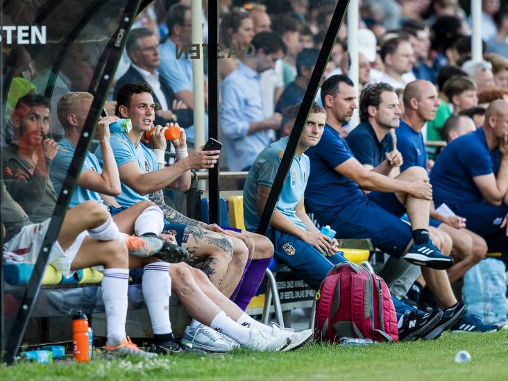 Spelers Willem II verrast door veldbestorming na duel met Sarto: ‘Ik kon amper nog ademen’