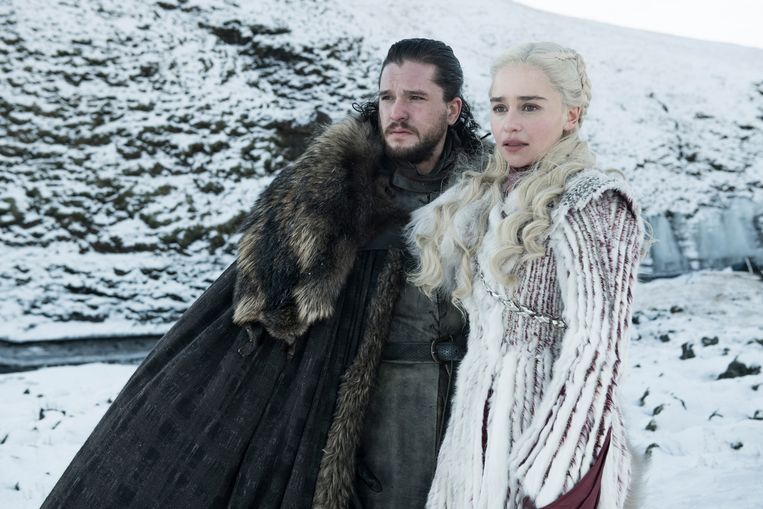 Kit Harington en Emilia Clarke in het laatste seizoen van 'Game of Thrones' Beeld HBO
